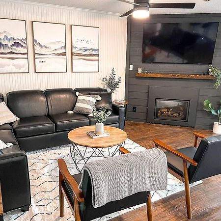 202D Summit - Completely Remodeled Modern Condo In Summit! 斯诺肖 外观 照片