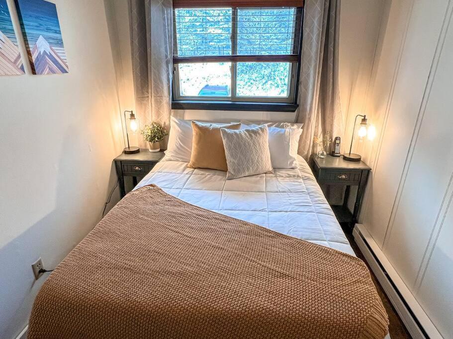 202D Summit - Completely Remodeled Modern Condo In Summit! 斯诺肖 外观 照片